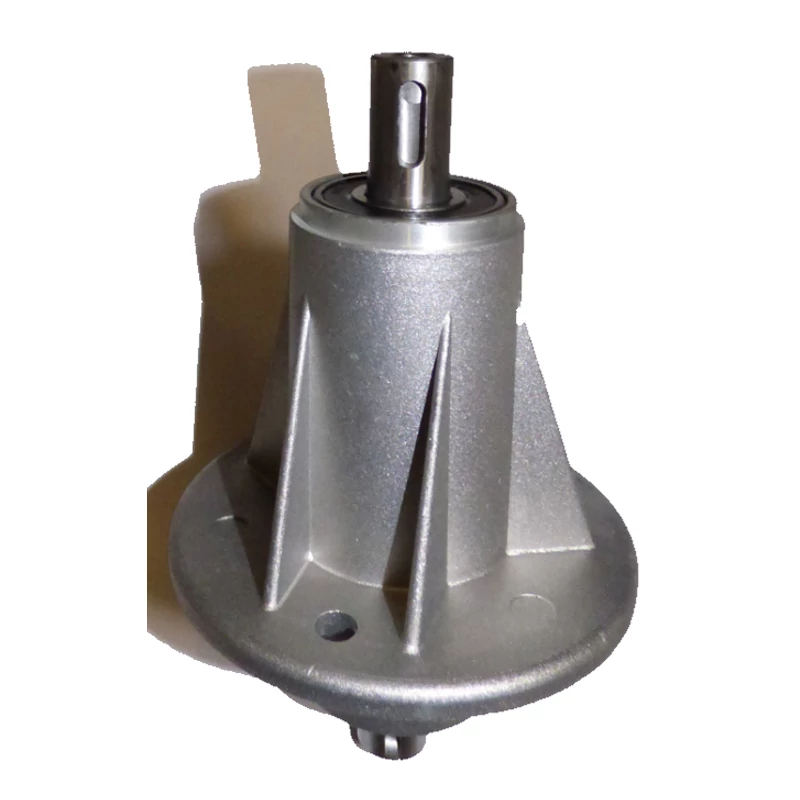 CSAPÁGYHÁZ CASTELGARDEN  FŰNYÍRÓTRAKTOR TC102, TC122 JOBB